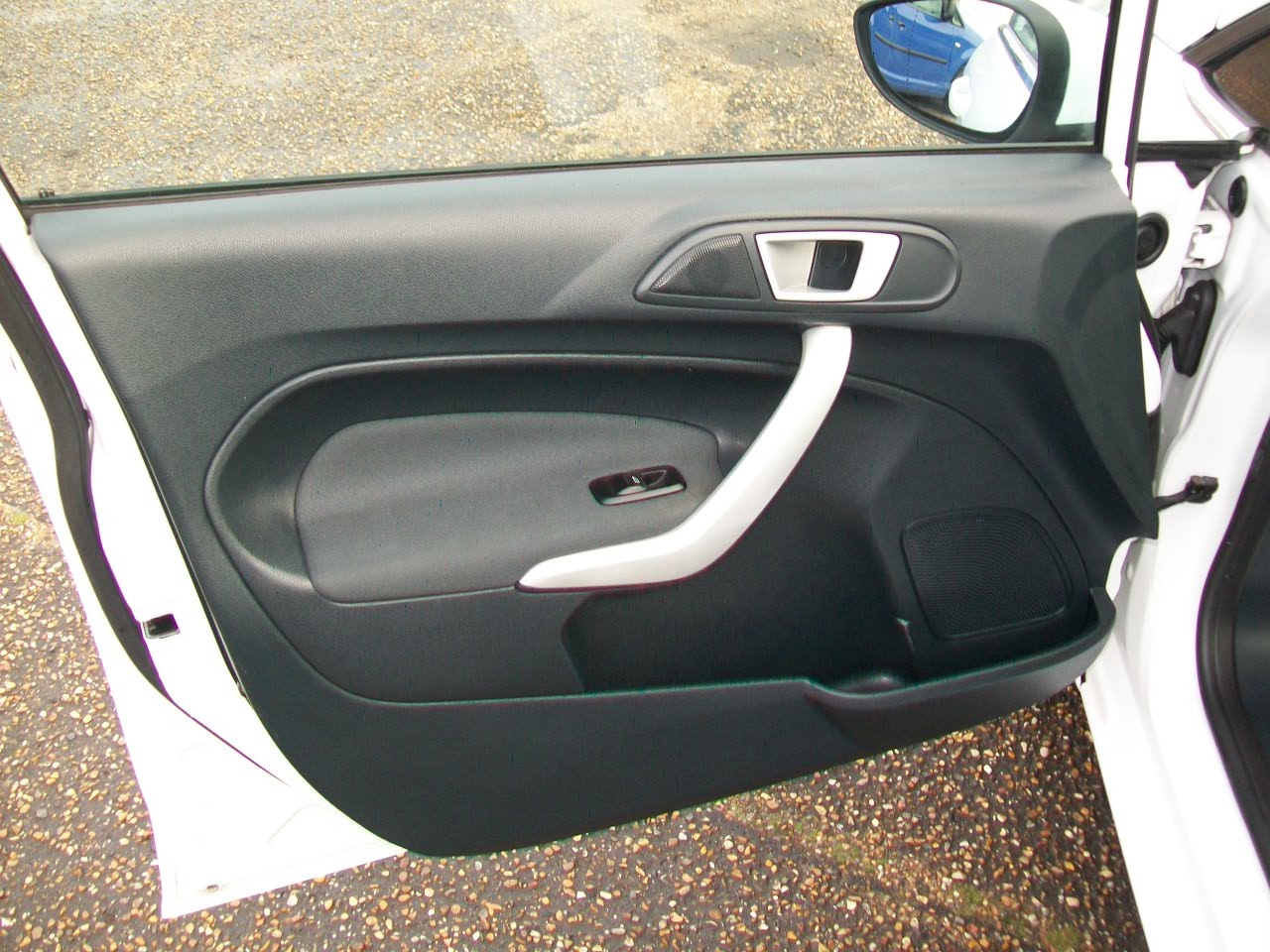 Used Ford Fiesta 2011 for sale - 77220831: Photo 12