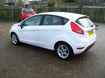 Used Ford Fiesta 2011 for sale - 77220831: Photo