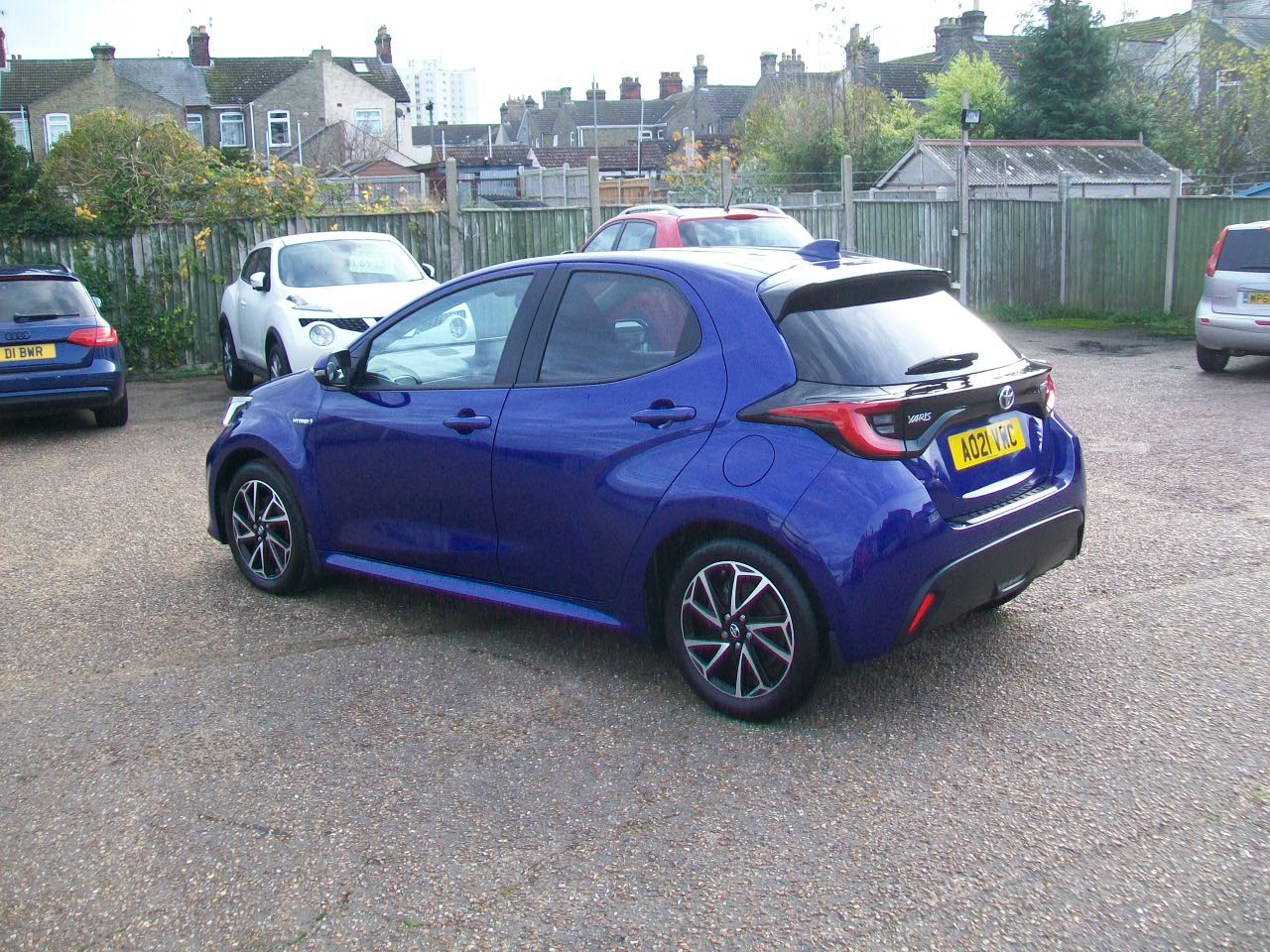 Used Toyota Yaris 2021 for sale - 76553668: Photo 3