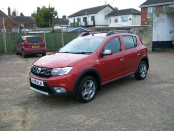 Used Dacia Sandero Stepway 2018 for sale - 74854301: Photo
