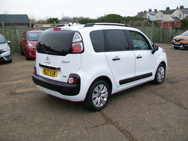 Used Citroen C3 Picasso 2017 for sale - 75723515: Photo 3