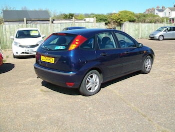Used Ford Focus 2004 for sale - 78237720: Photo