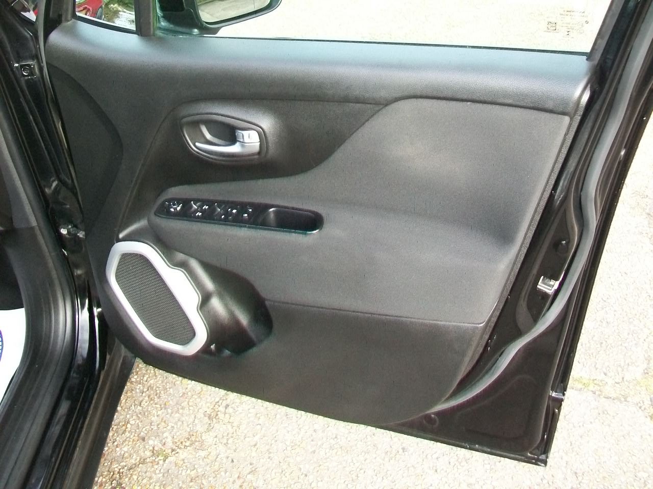 Used Jeep Renegade 2016 for sale - 77579804: Photo 11