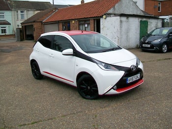Used Toyota AYGO 2017 for sale - 79840704: Photo