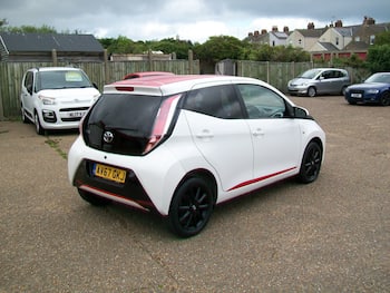 Used Toyota AYGO 2017 for sale - 79840704: Photo