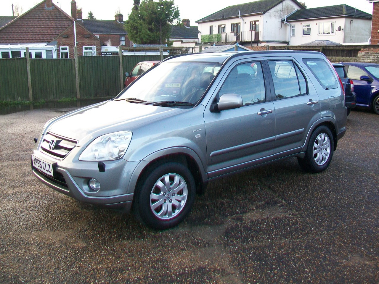 Used Honda CR-V 2006 for sale - 76637223: Photo 2