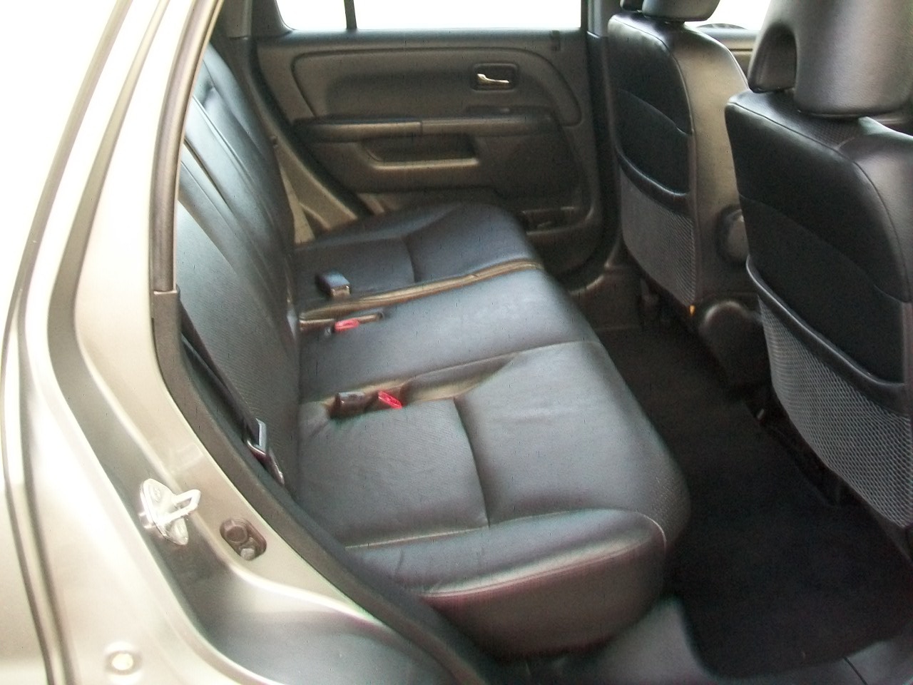 Used Honda CR-V 2006 for sale - 76637223: Photo 9