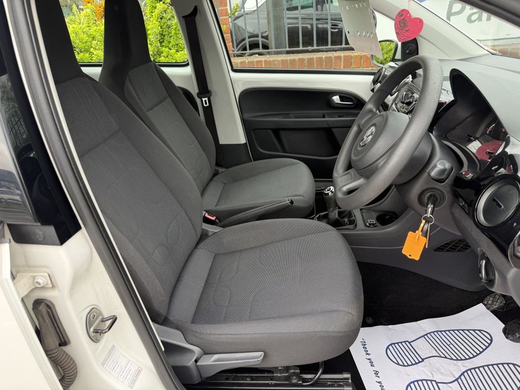 Used Volkswagen up! 2013 for sale - 78123957: Photo 11