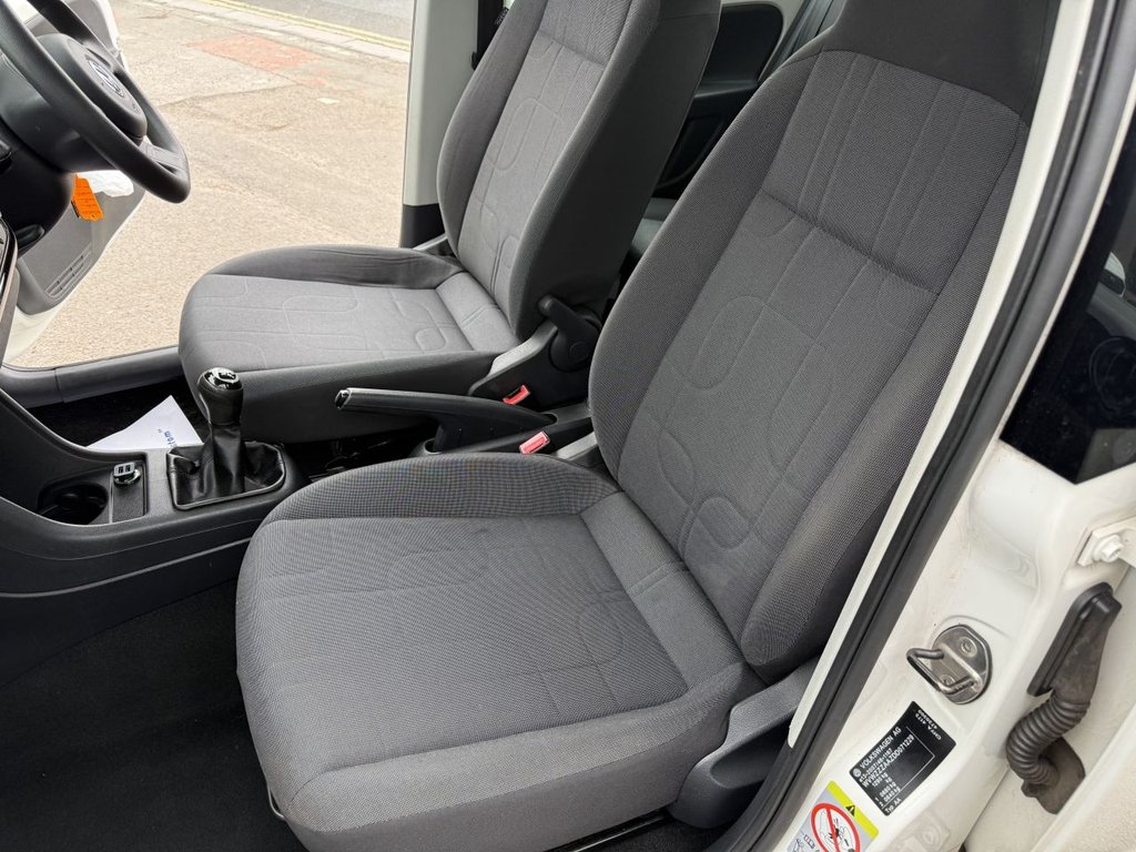 Used Volkswagen up! 2013 for sale - 78123957: Photo 14