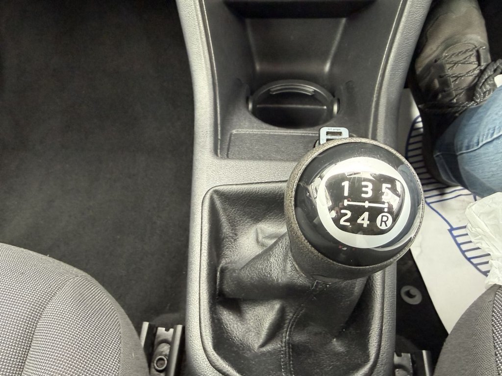 Used Volkswagen up! 2013 for sale - 78123957: Photo 17