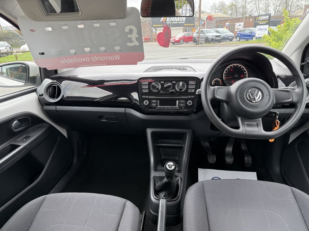 Used Volkswagen up! 2013 for sale - 78123957: Photo 2