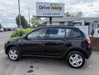 Used Dacia Sandero Stepway 2014 for sale - 78487887: Photo