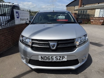 Used Dacia Sandero 2015 for sale - 78688864: Photo