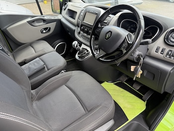 Used Renault Trafic 2015 for sale - 78415002: Photo
