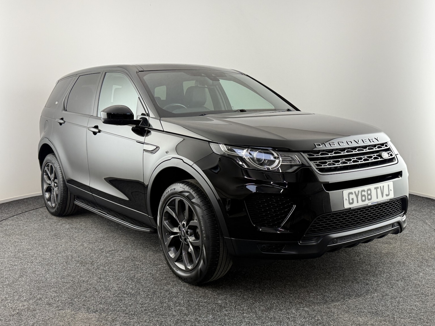 Used Land Rover Discovery Sport 2018 for sale - 76968563: Photo 16