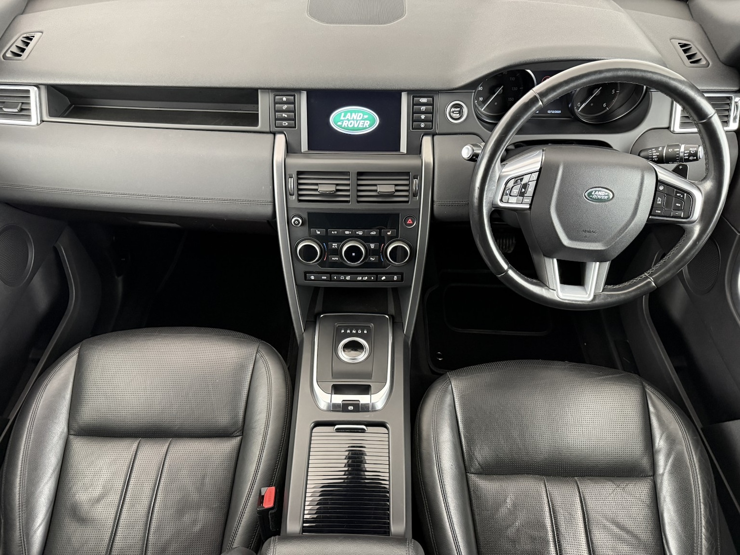 Used Land Rover Discovery Sport 2018 for sale - 76968563: Photo 27