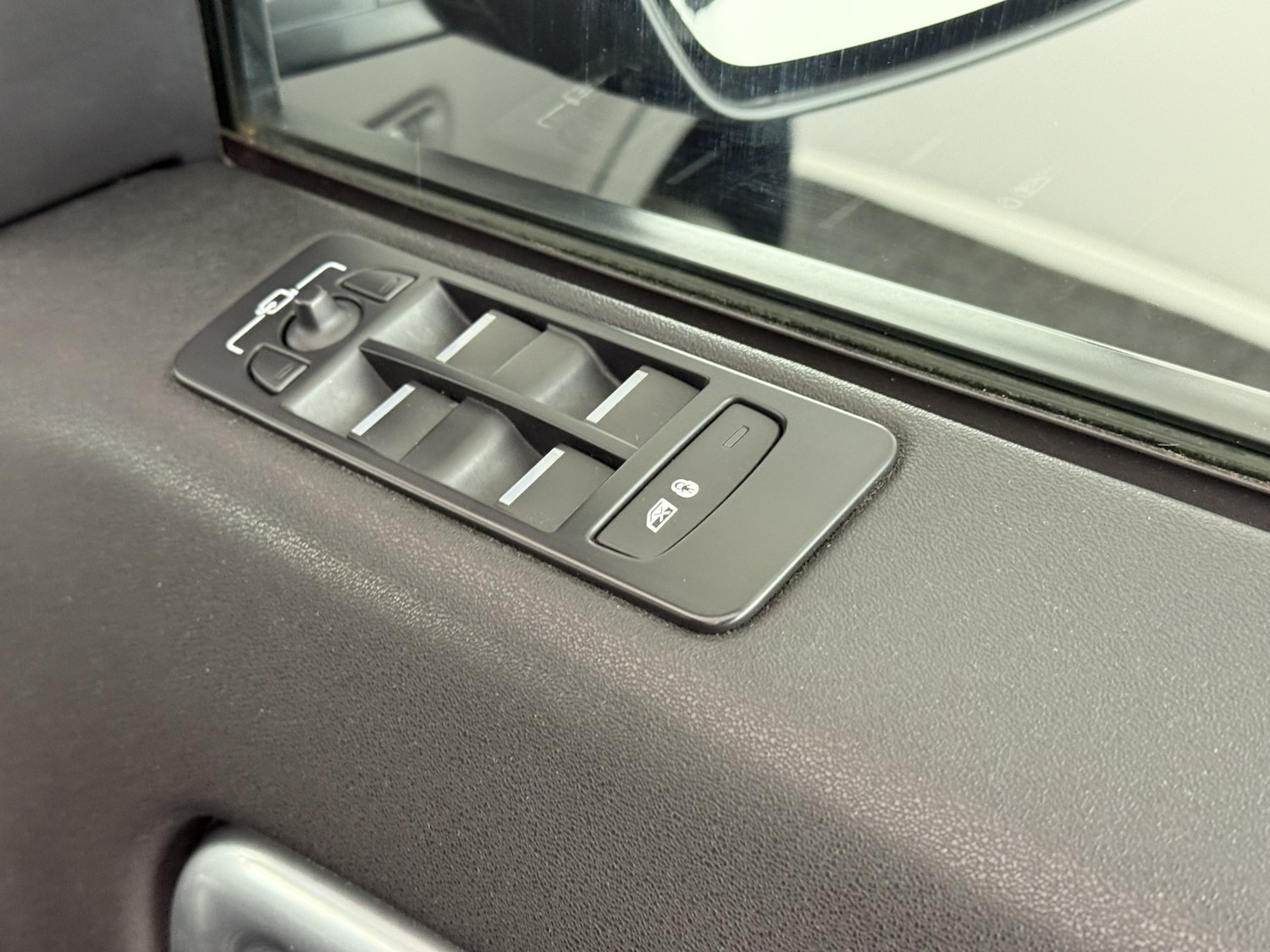 Used Land Rover Discovery Sport 2018 for sale - 76968563: Photo 32