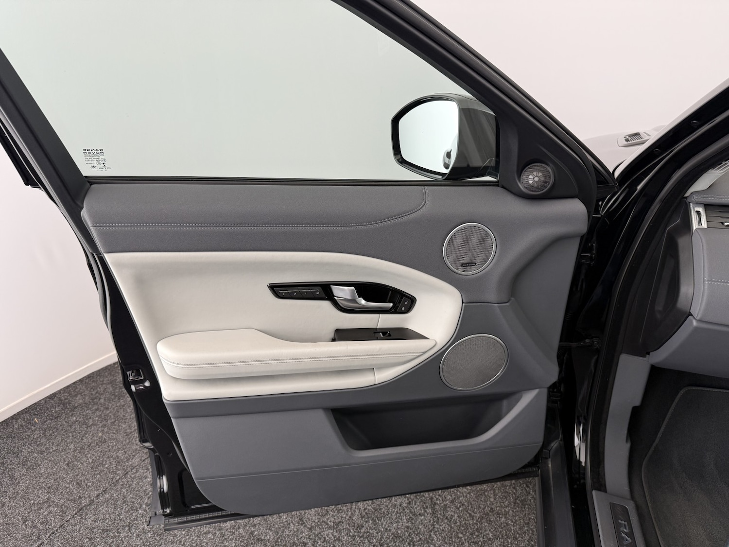 Used Land Rover Range Rover Evoque 2015 for sale - 76956916: Photo 23