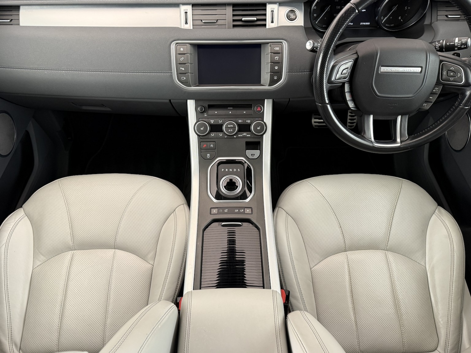 Used Land Rover Range Rover Evoque 2015 for sale - 76956916: Photo 3