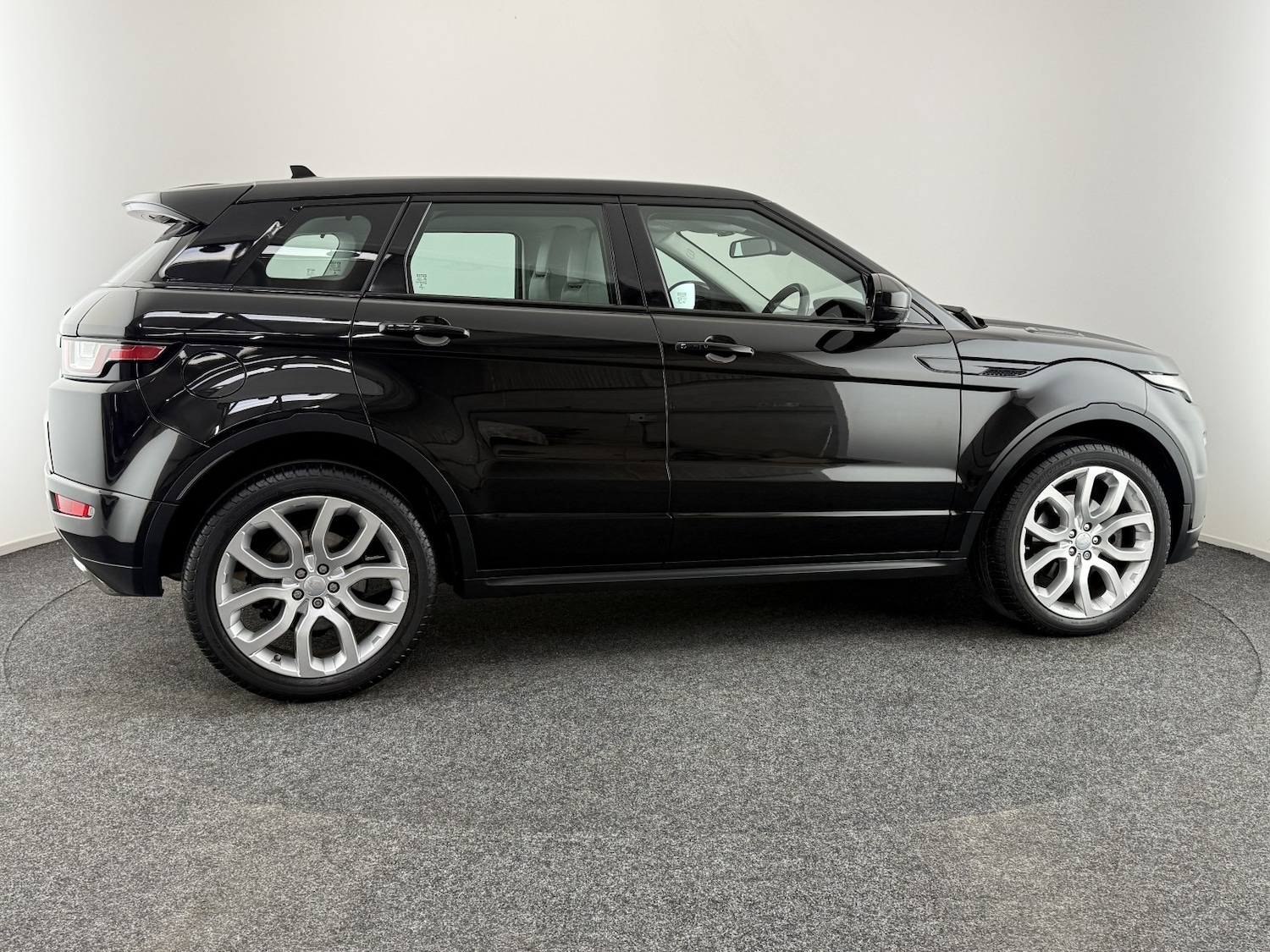 Used Land Rover Range Rover Evoque 2015 for sale - 76956916: Photo 7