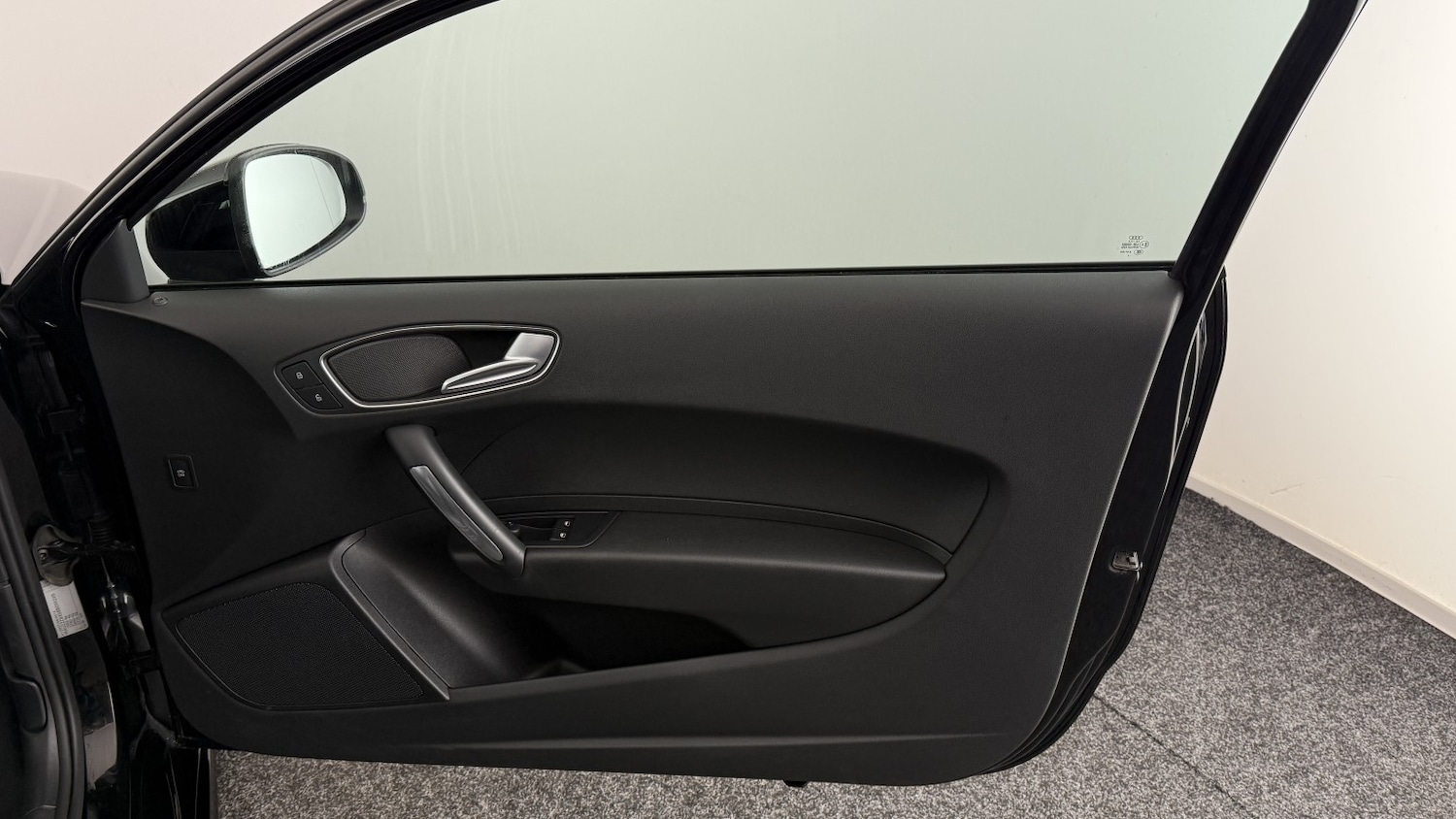 Used Audi A1 2011 for sale - 77014769: Photo 15