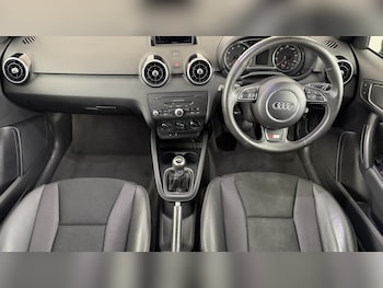 Used Audi A1 2011 for sale - 77014769: Photo