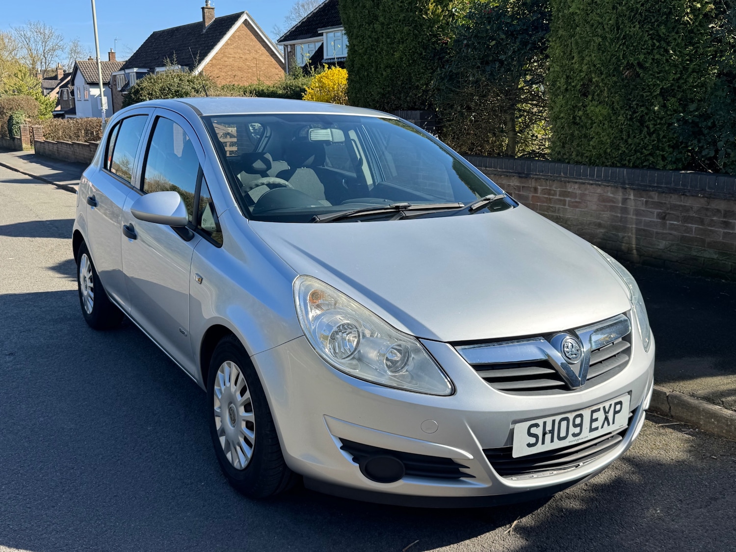 Used Vauxhall Corsa 2009 for sale - 78038708: Photo 2
