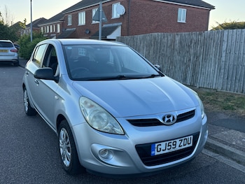 Used Hyundai i20 2009 for sale - 78386023: Photo