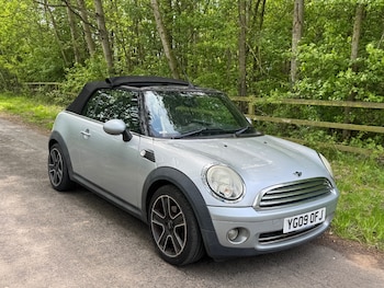 Used MINI Convertible 2009 for sale - 78527086: Photo