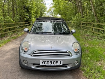 Used MINI Convertible 2009 for sale - 78527086: Photo