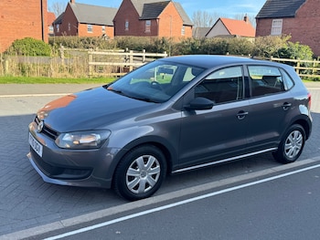Used Volkswagen Polo 2010 for sale - 78230030: Photo