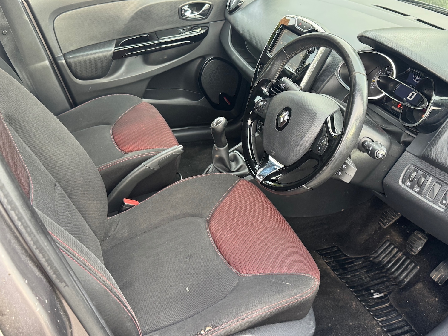 Used Renault Clio 2014 for sale - 78182438: Photo 11