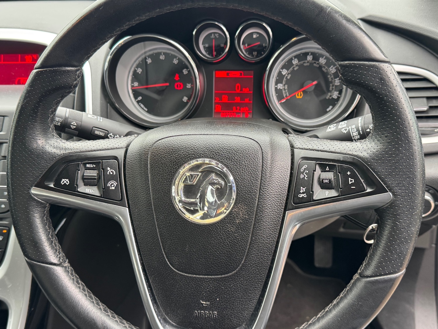 Used Vauxhall Astra 2015 for sale - 78045864: Photo 16