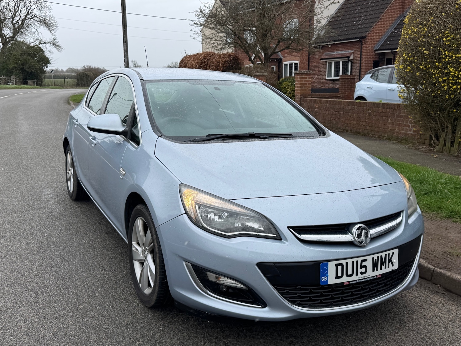 Used Vauxhall Astra 2015 for sale - 78045864: Photo 2