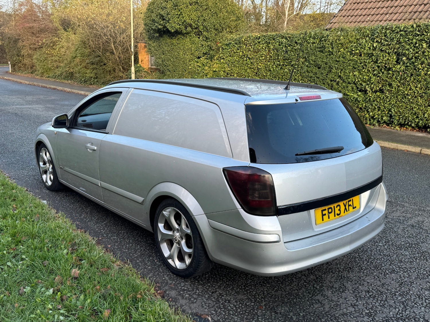 Used Vauxhall Astra Van 2013 for sale - 78085057: Photo 11