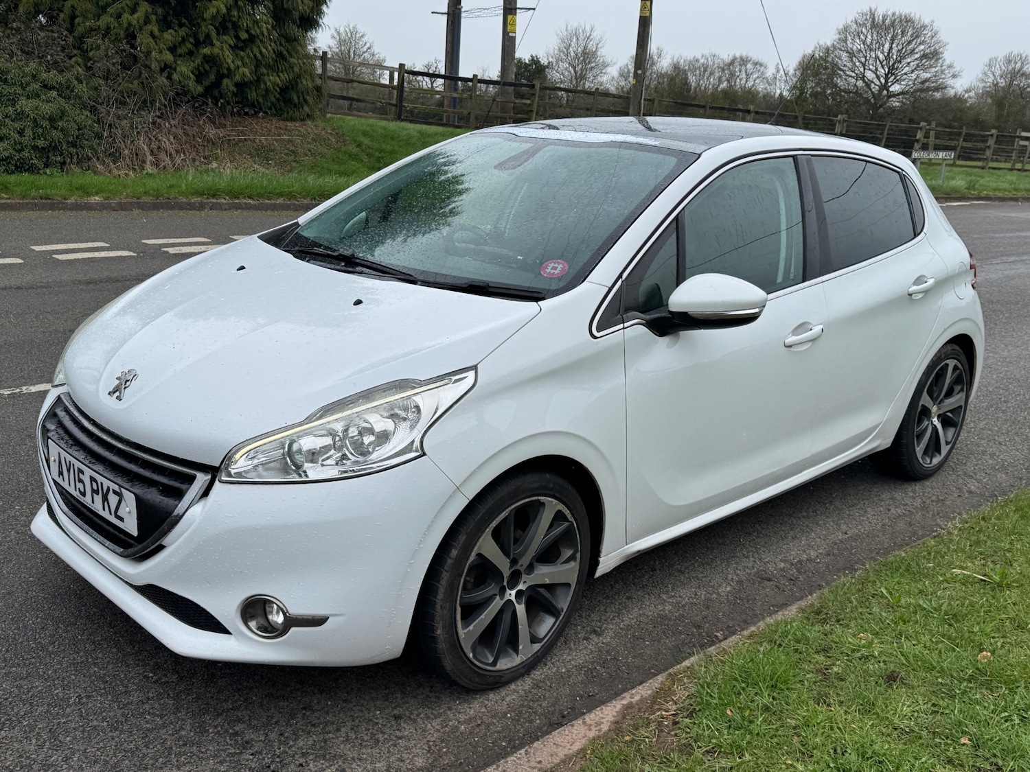 Used Peugeot 208 2015 for sale - 78045784: Photo 6