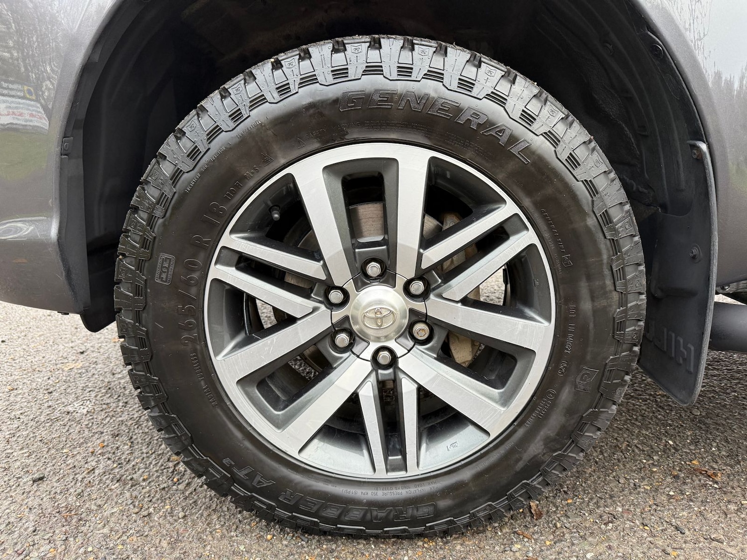 Used Toyota Hilux 2020 for sale - 76842232: Photo 12