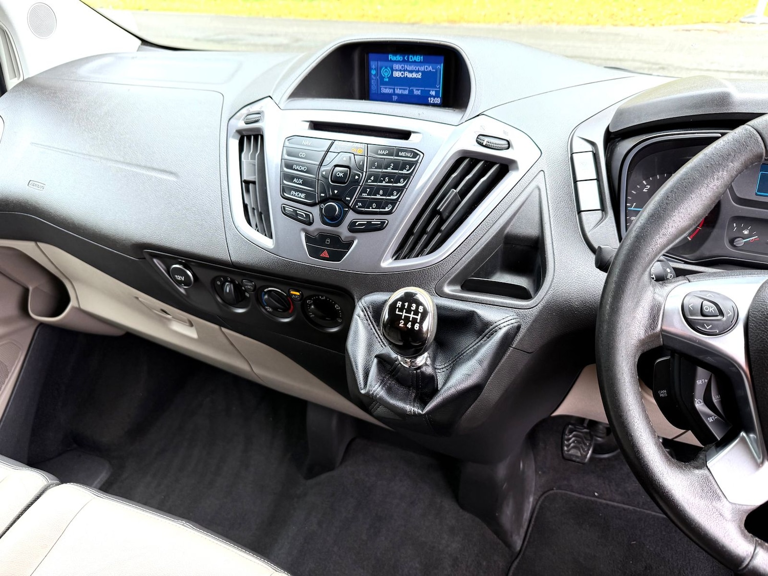 Used Ford Transit Custom 2017 for sale - 76648149: Photo 20