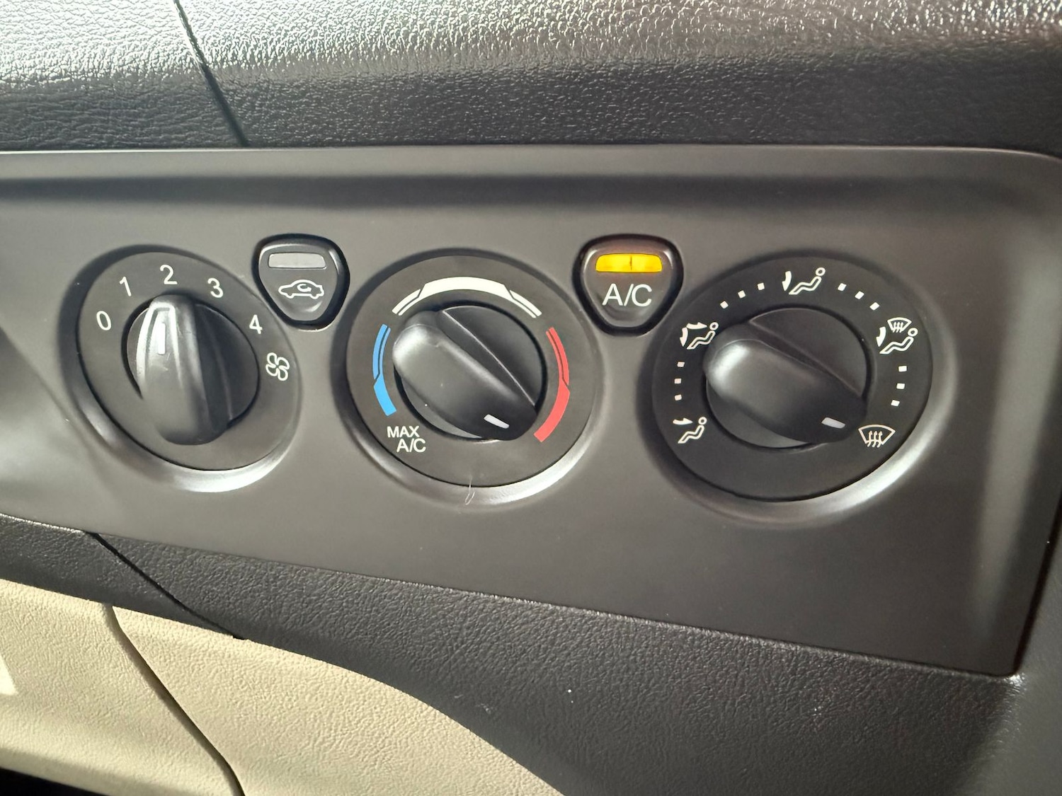 Used Ford Transit Custom 2017 for sale - 76648149: Photo 23