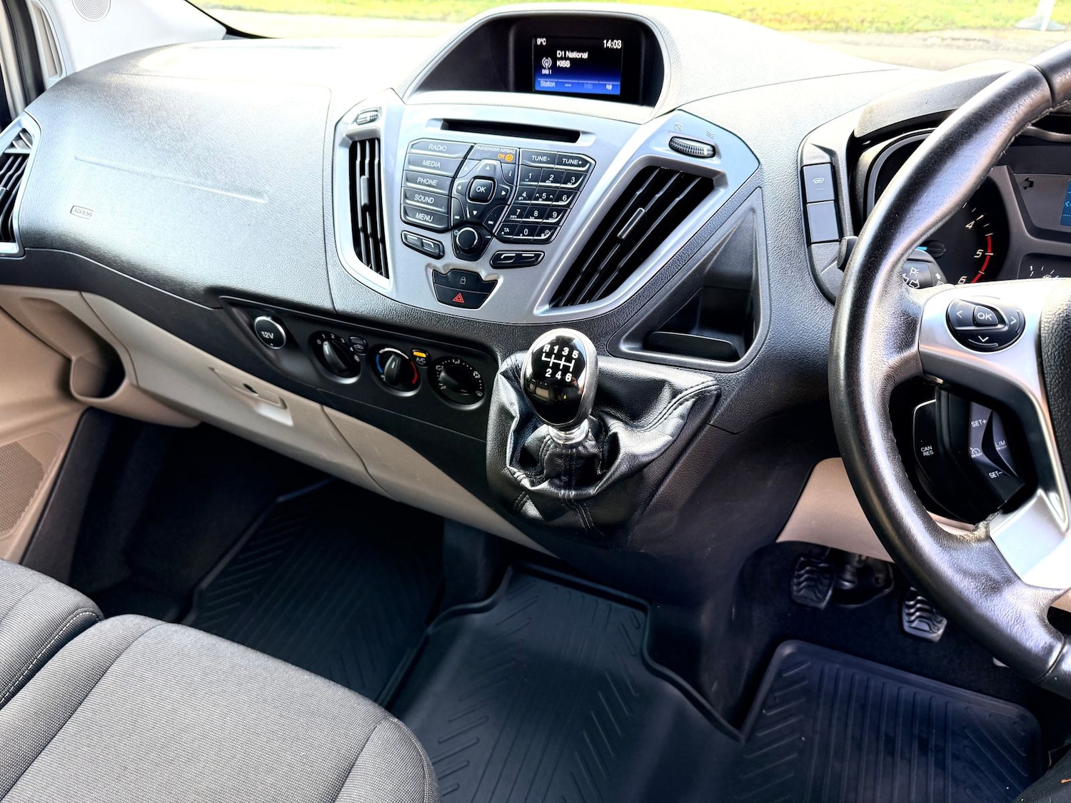 Used Ford Transit Custom 2017 for sale - 77311530: Photo 19