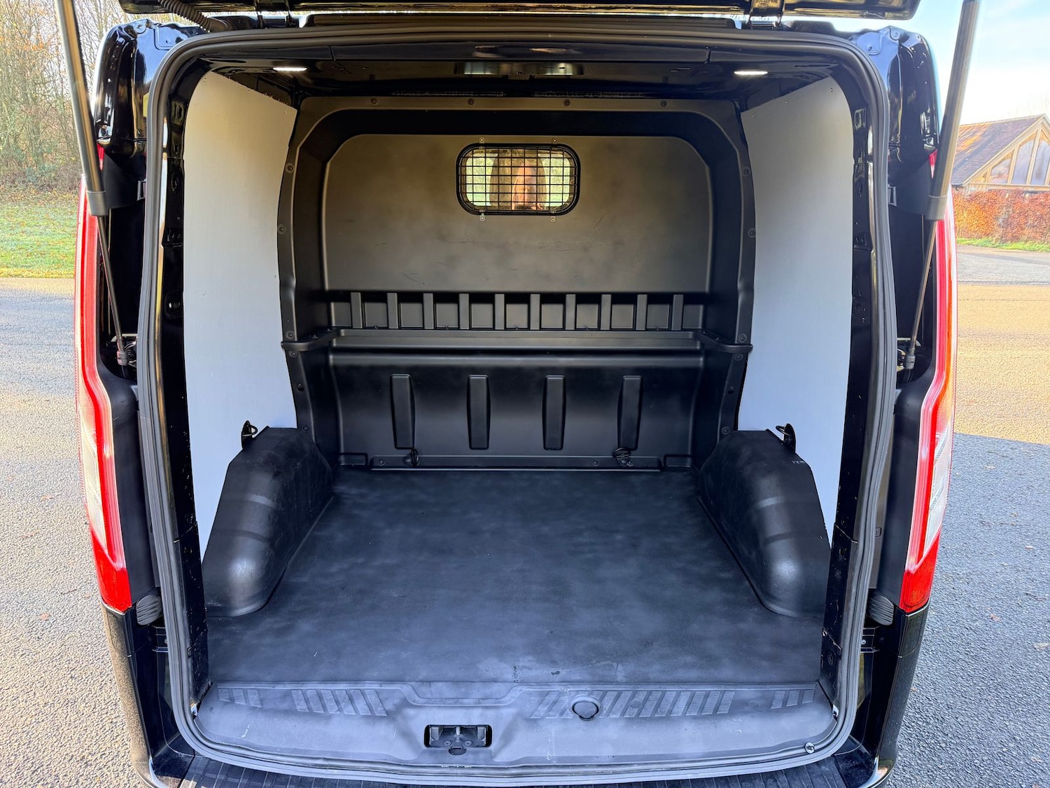 Used Ford Transit Custom 2021 for sale - 76937674: Photo 12