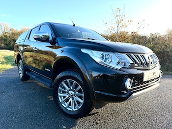 Mitsubishi - L200