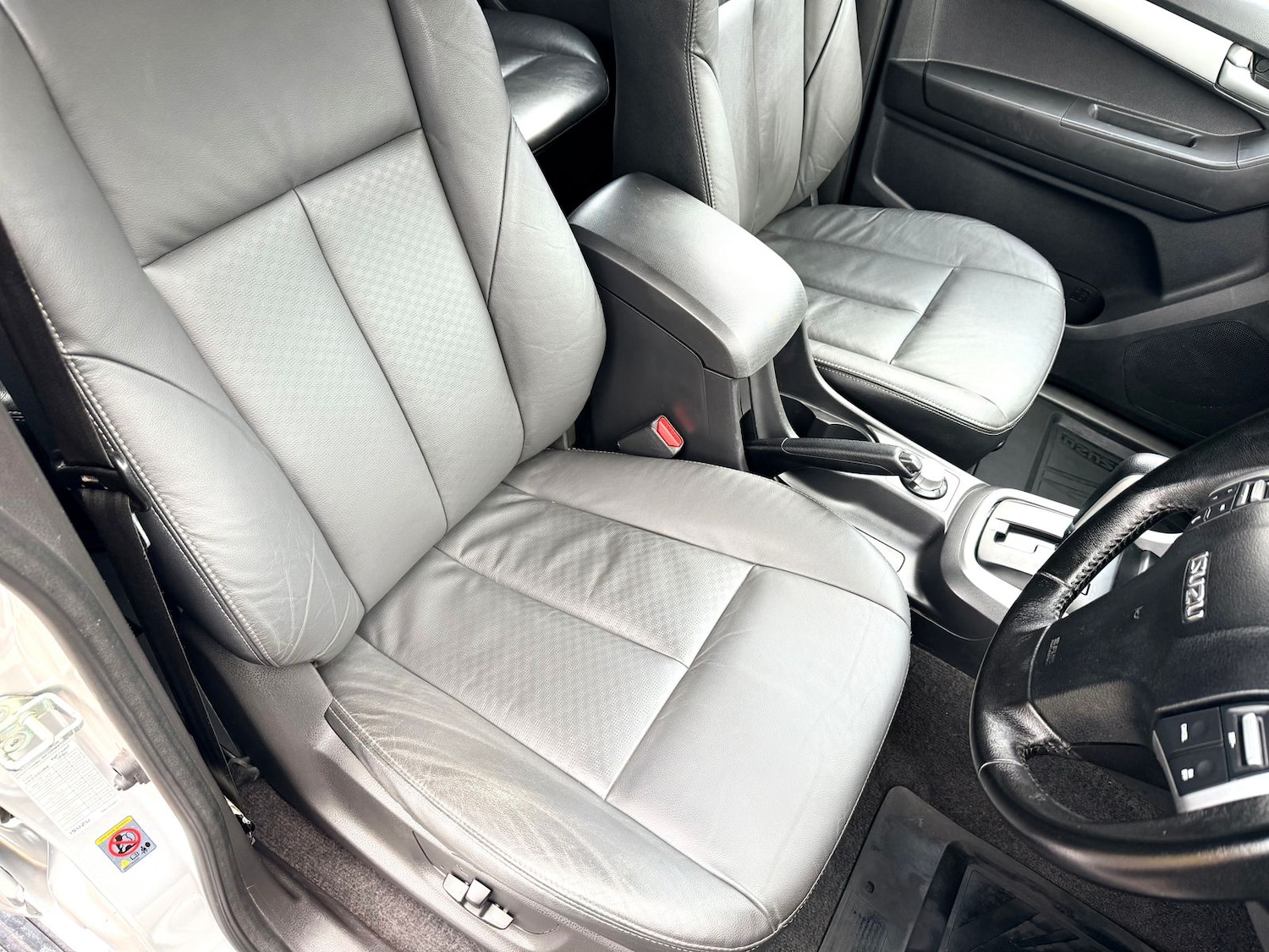 Used Isuzu D-Max 2016 for sale - 77224095: Photo 24