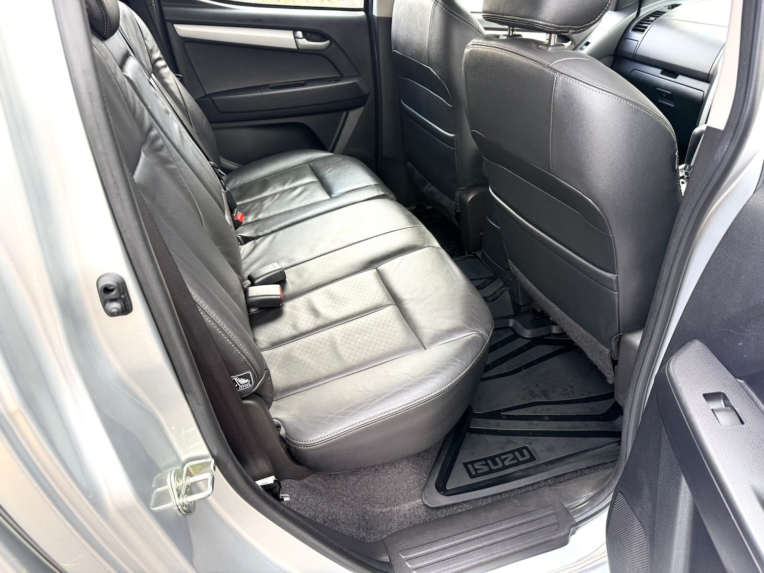 Used Isuzu D-Max 2016 for sale - 77224095: Photo 26