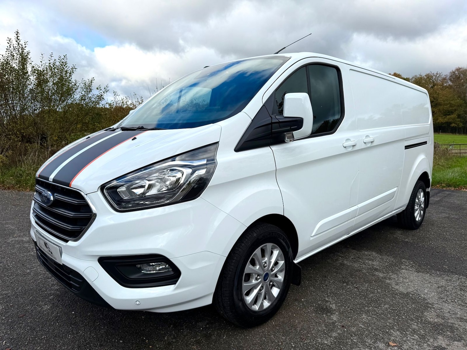 Used Ford Transit Custom 2023 for sale - 76648152: Photo 3