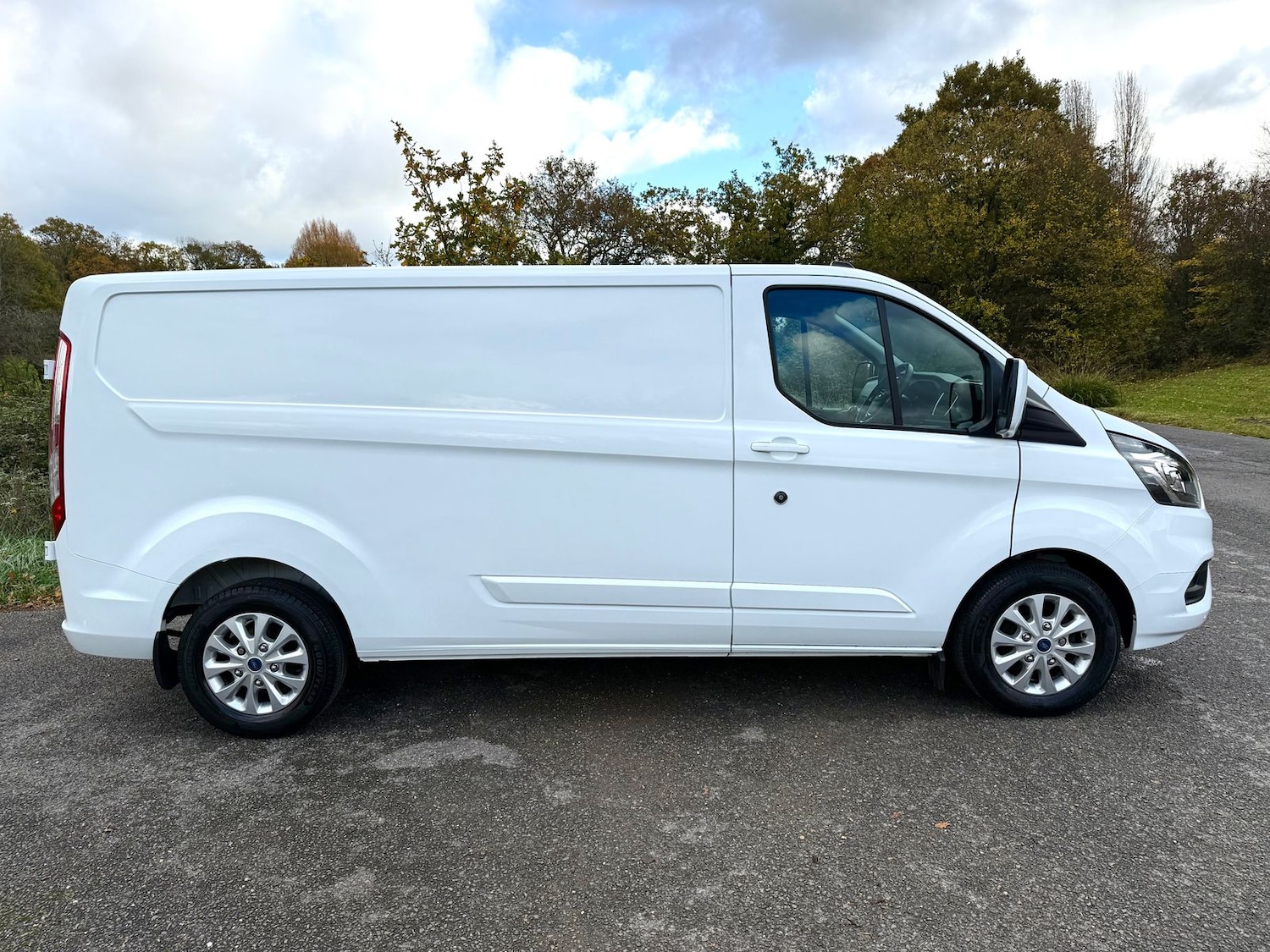 Used Ford Transit Custom 2023 for sale - 76648152: Photo 5