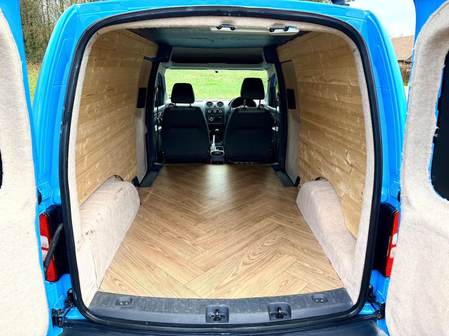 Used Volkswagen Caddy Maxi 2013 for sale - 76954564: Photo 12