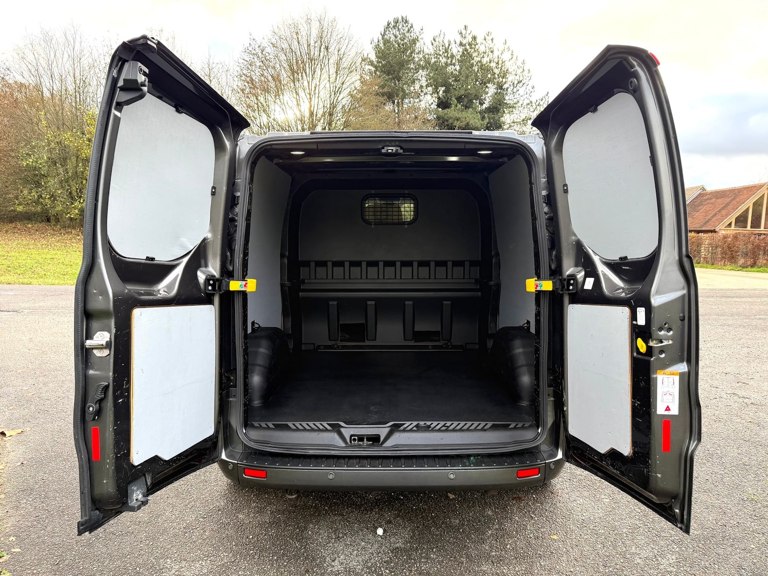 Used Ford Transit Custom 2021 for sale - 76648146: Photo 11