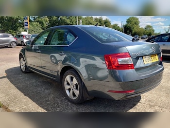 Used Skoda Octavia 2019 for sale - 78985138: Photo