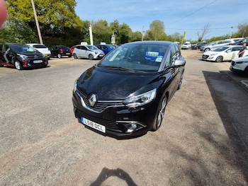 Used Renault Scenic 2018 for sale - 78357683: Photo